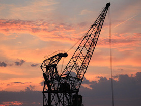 harbor-crane-1643476_1280.jpg