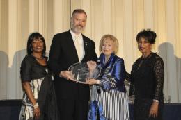 800px-Daniel_B_Oerther_receiving_the_2019_NLN_Lillian_Wald_Humanitarian_Award.jpg